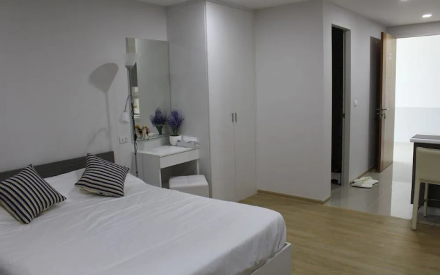 Ozone Condotel Apt 716