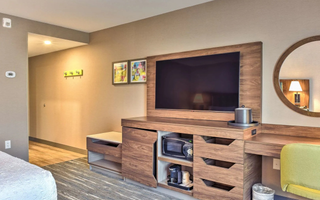Hampton Inn & Suites Keene
