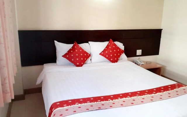 Grand Visanu Hotel