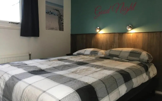 Chalet Zeester J38 Ameland