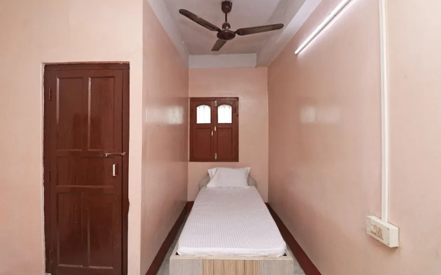 Spot On 41656 Hotel Maruti Spot