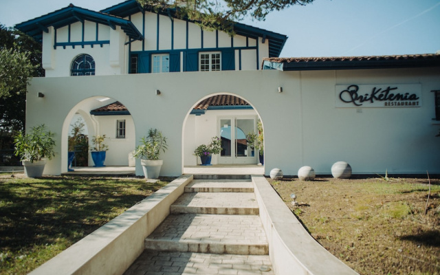 Hotel Briketenia