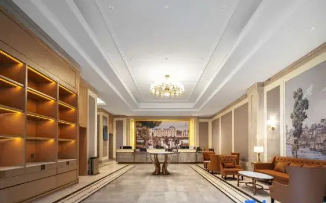 VIENNA HOTEL (Chizhou Dongzhi)