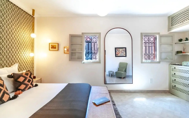 Riad Della
