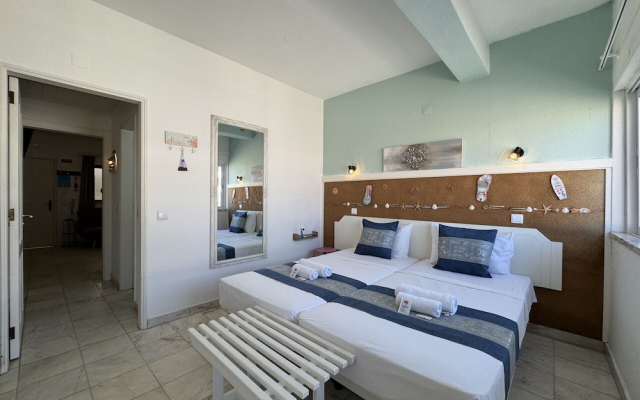 Cabanas DE Tavira Charming by Homing