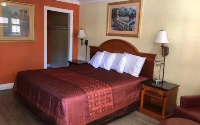 Antioch Executive Inn