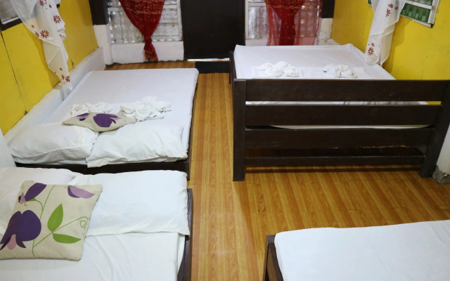 Old Parola Seaside Cottages