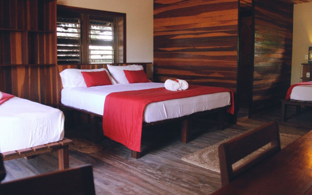 Ventana Hotel