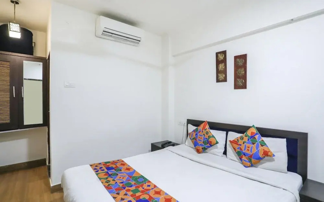 Fabhotel Leo