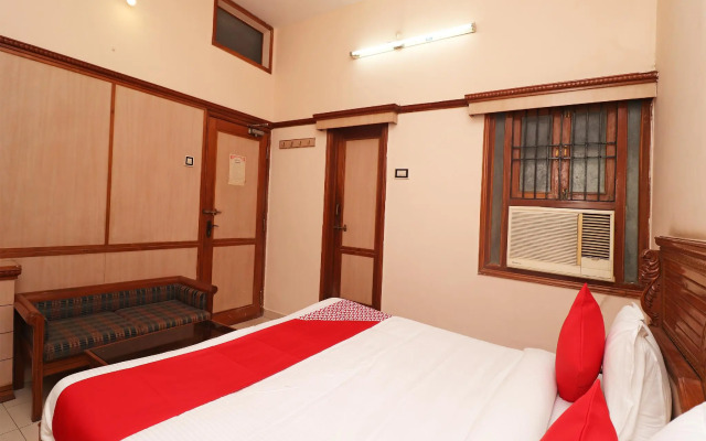 OYO 29010 Hotel Saiom Palace