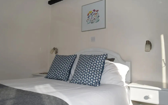 Haseley Coach House Motel