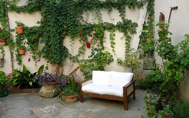B&B Ra Tenaja