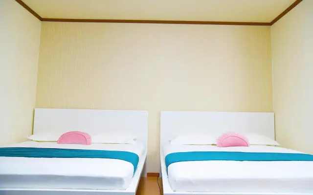 MT HOUSE OSAKA Apartment Shinsaibashi Tennoji Namba USJ Nihonbashi JR Umeda