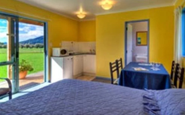 Smiths Farm Holiday Park