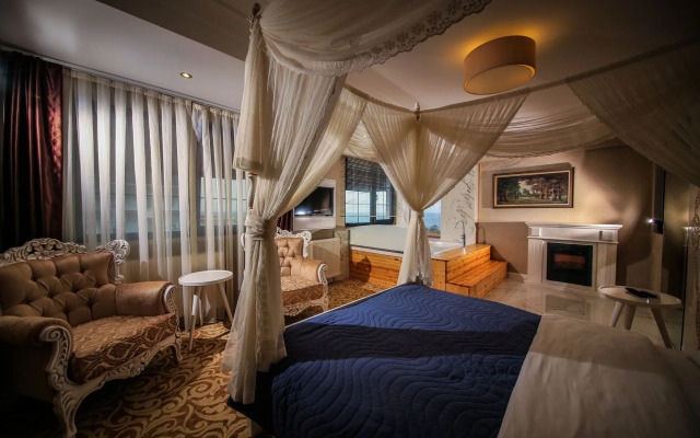 My Suit Residence