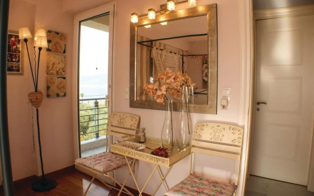 Nice Home in Mikra Mantineia With Wifi and 4 Bedrooms
