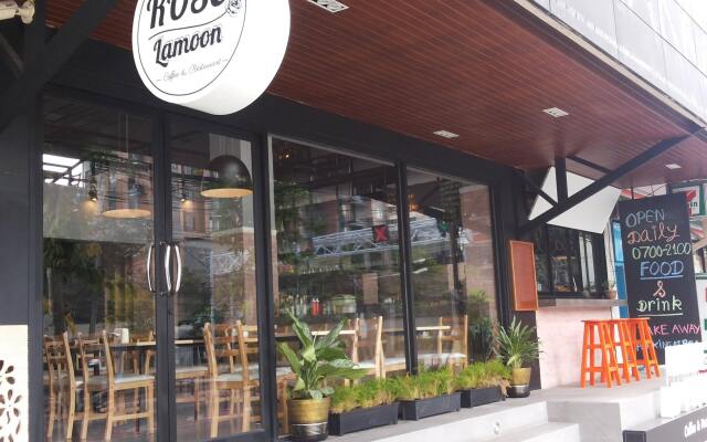 Отель D Varee Xpress Makkasan Таиланд, Бангкок - 1 отзыв об отеле, цены и фото номеров - забронировать отель D Varee Xpress Makkasan онлайн вид на фасад
