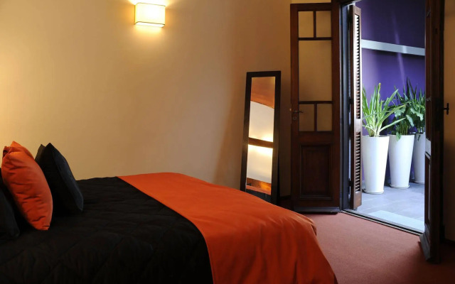 Hotel Babel
