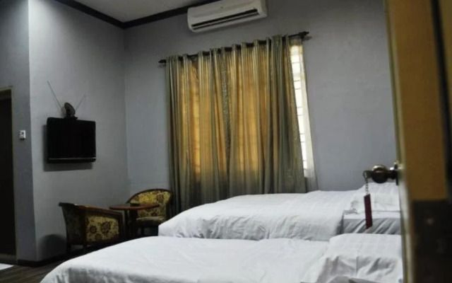 Saf Inn