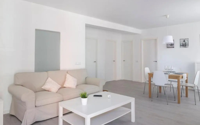 ApartUP Las Naves