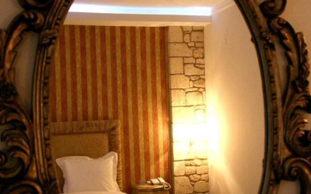 Diamond River Resort & Spa
