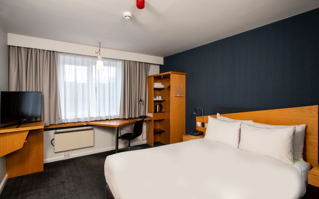 Express By Holiday Inn Warwick