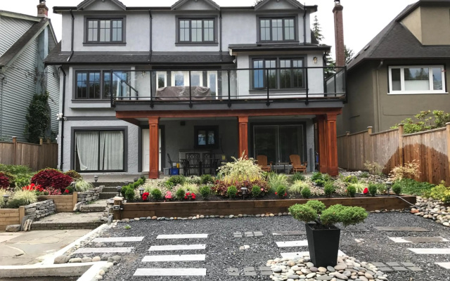 Bay View House