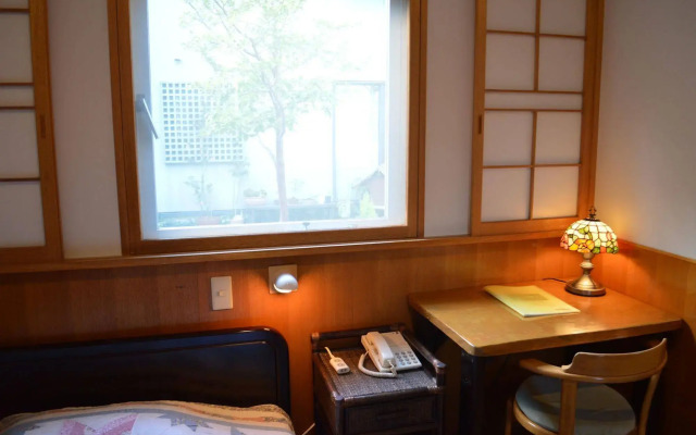 B&B Pension Hakodate-mura