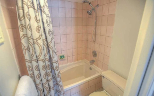 Maui Banyan P302 - Two Bedroom Condo