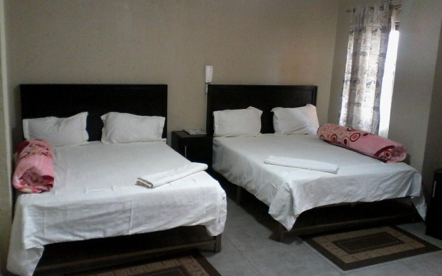 Chisam Guest Lodge