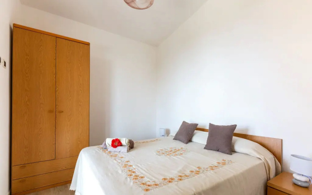 Stellar Apartment in Realmonte with Shared Swimming Pool
