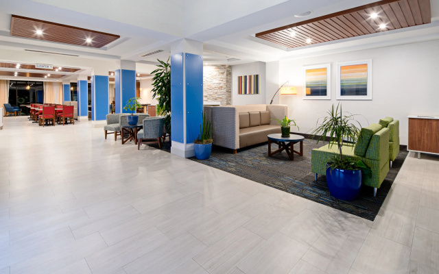 Holiday Inn Express Hotel & Suites Atascadero by IHG