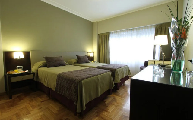 Hotel Victory