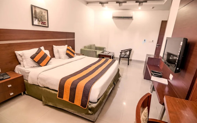 Asian Suites A-584