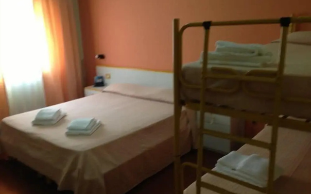 Hotel Seven Residence