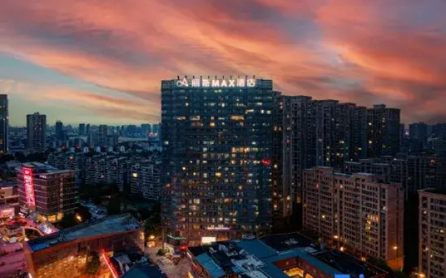 Lisi MAX Hotel (Hefei Jindadi 1912 New Granary)