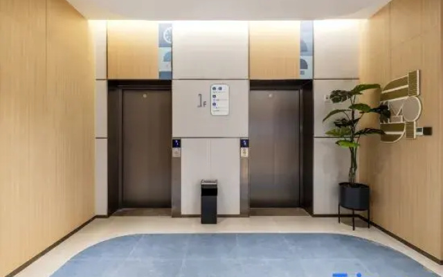 Homeinn · neo (Tangshan Xinhua East Road Kaiyue Road)