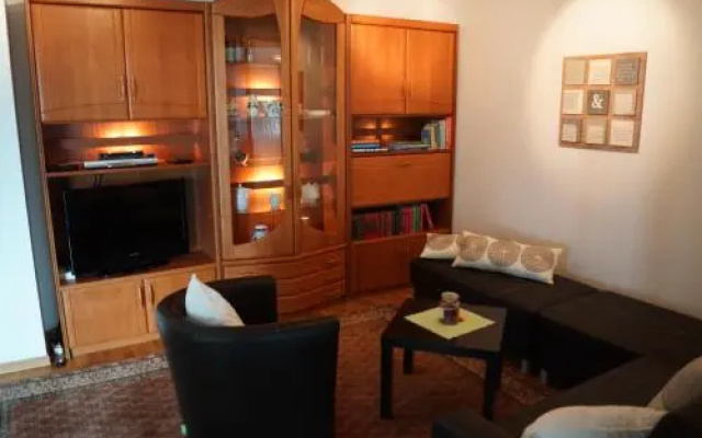 Fuchsia Lodge