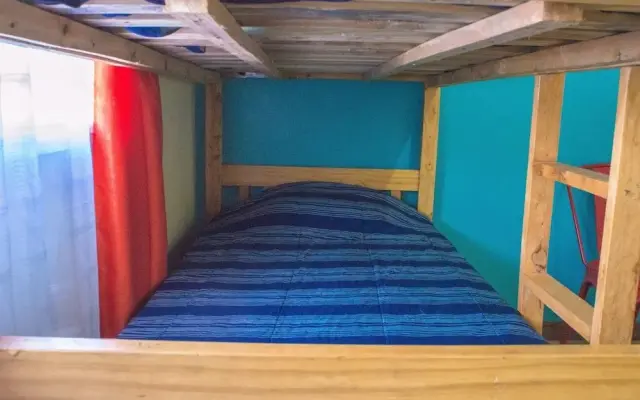 Naisula Place - Hostel