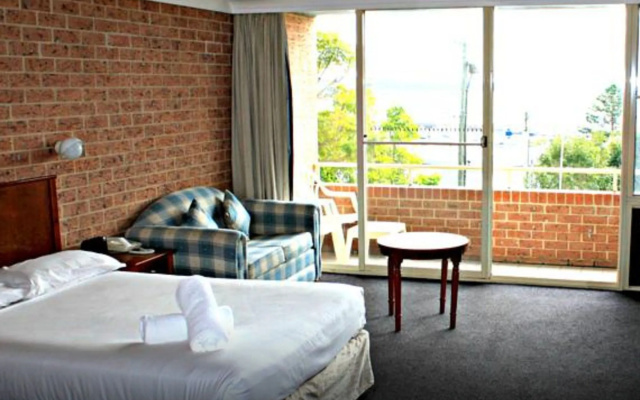 Marina Resort - Adults Only