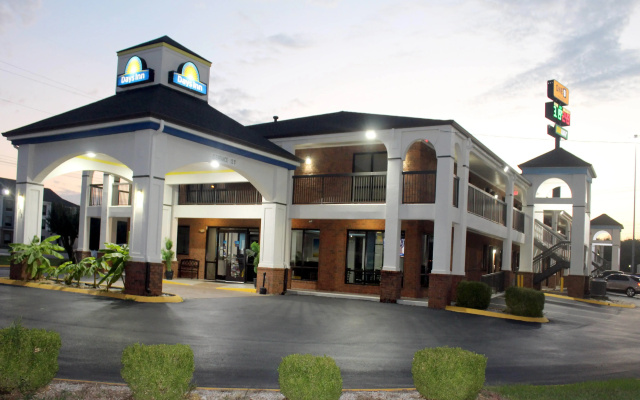 Days Inn by Wyndham Franklin