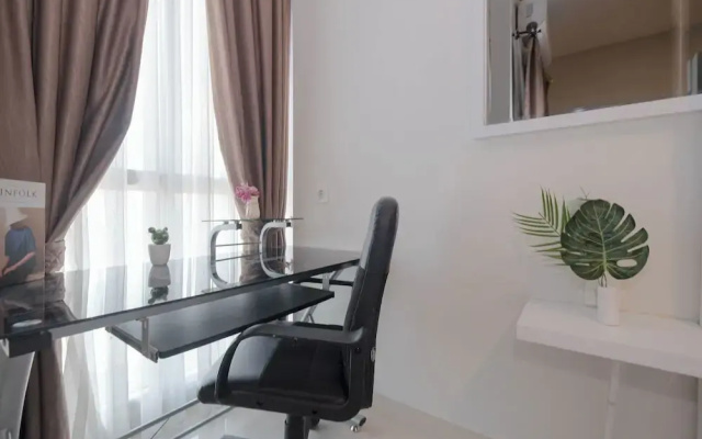 Modern Studio At Ciputra World 2 Apartment