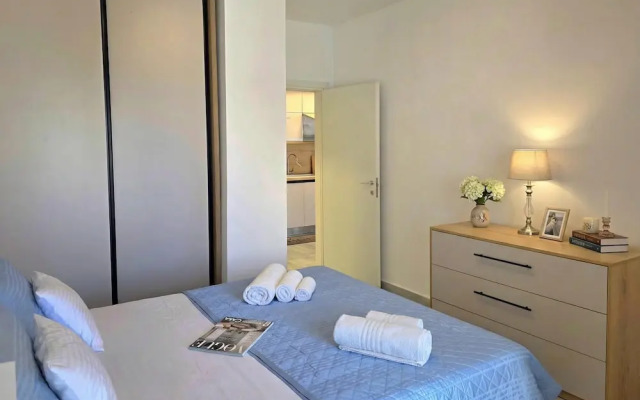 Holiday Apartment in Golem 070