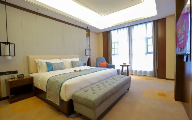 Hualiang Huatian Holiday Hotel