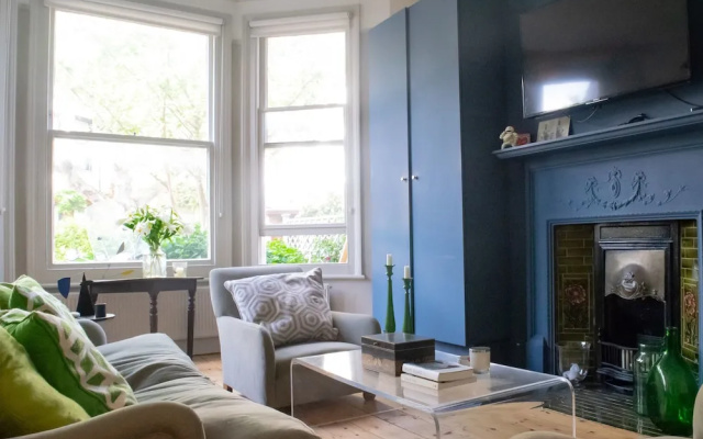 Quiet Retreat With Garden Next To Portobello Road