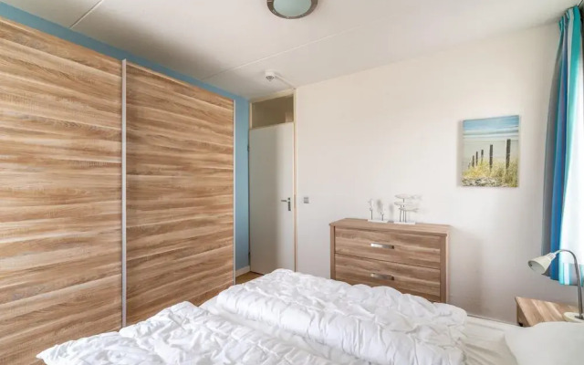 2 Person Island View Apartment