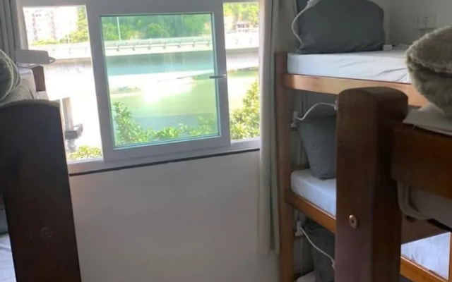 Laguna Hostel