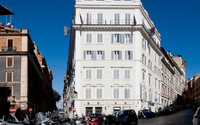 Отель Trevi Collection Hotel Италия, Рим - 2 отзыва об отеле, цены и фото номеров - забронировать отель Trevi Collection Hotel онлайн вид на фасад