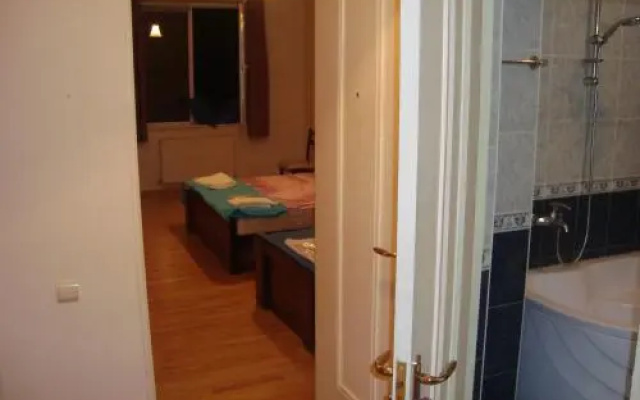 Guest House Vake 8