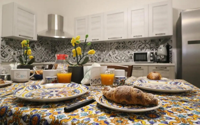 Bed And Breakfast Polizzi House